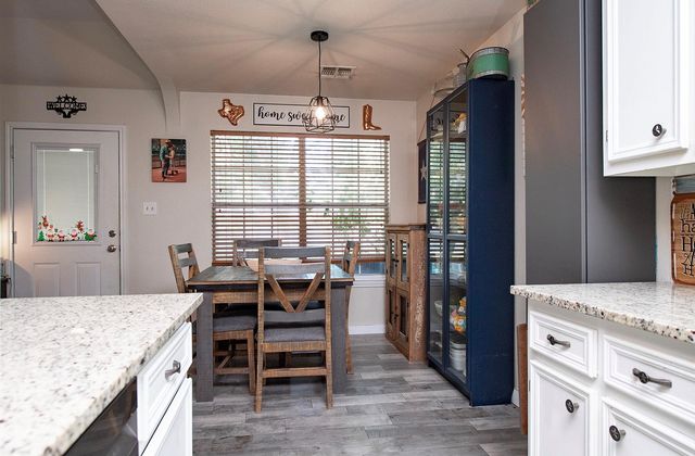 1402 Sharon RD, Belton, TX 76513