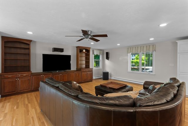6 Bryant Ave, Shrewsbury, MA 01545
