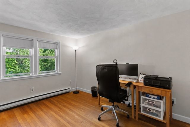 6 Bryant Ave, Shrewsbury, MA 01545