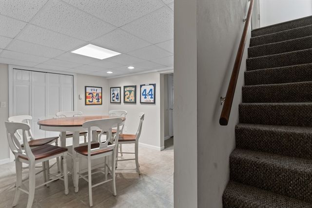 6 Bryant Ave, Shrewsbury, MA 01545