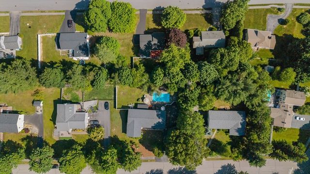 6 Bryant Ave, Shrewsbury, MA 01545