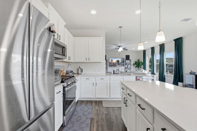 12413 Ostrich TRL, Manor, TX 78653