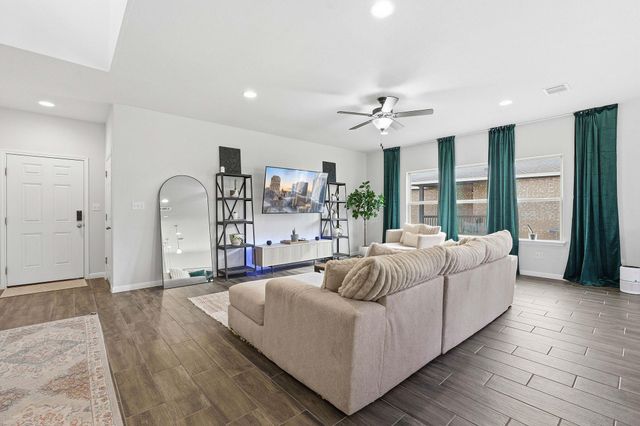 12413 Ostrich TRL, Manor, TX 78653