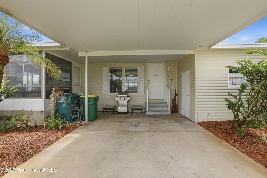 235 Outer Drive, Cocoa, FL 32926
