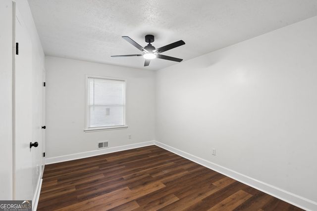 499 Queen Aliese Lane, Jonesboro, GA 30236