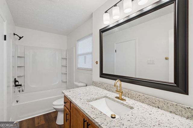 499 Queen Aliese Lane, Jonesboro, GA 30236