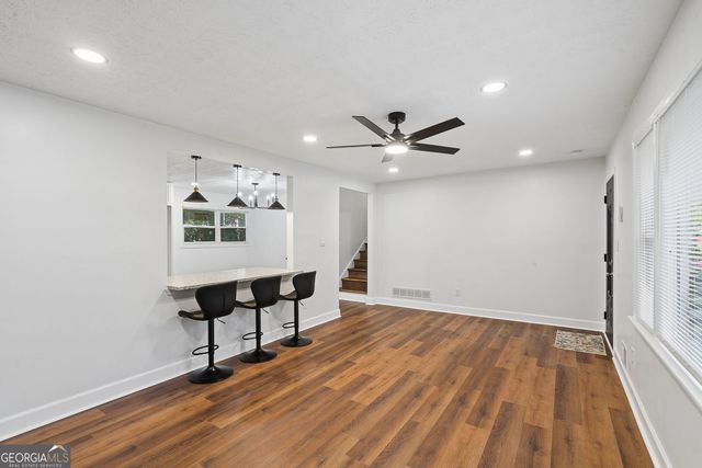 499 Queen Aliese Lane, Jonesboro, GA 30236