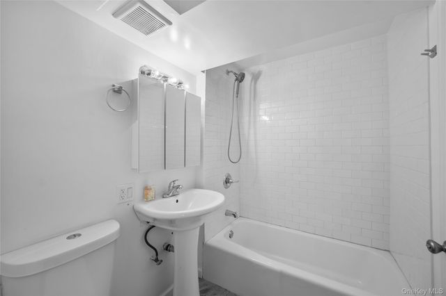 1440 Boston Post Road 8K, Larchmont, NY 10543