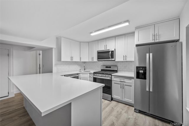 1440 Boston Post Road 8K, Larchmont, NY 10543