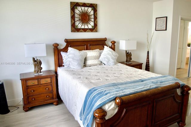 3725 S Ocean Dr 423, Hollywood, FL 33019