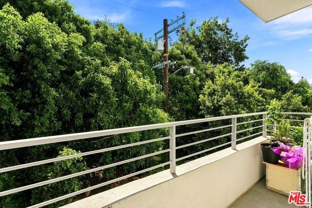 4240 Laurel Canyon Boulevard 305, Studio City (los Angeles), CA 91604