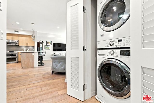 4240 Laurel Canyon Boulevard 305, Studio City (los Angeles), CA 91604