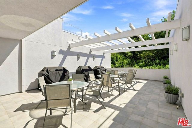 4240 Laurel Canyon Boulevard 305, Studio City (los Angeles), CA 91604