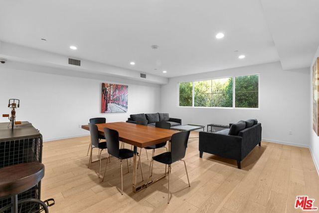 4240 Laurel Canyon Boulevard 305, Studio City (los Angeles), CA 91604