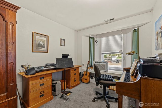 794 West Road, Sedro Woolley, WA 98284