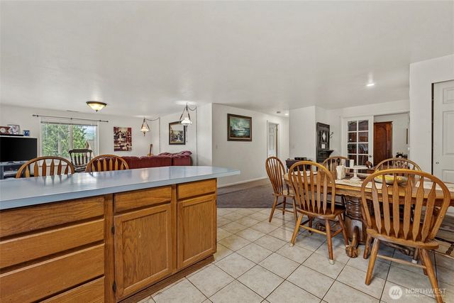 794 West Road, Sedro Woolley, WA 98284