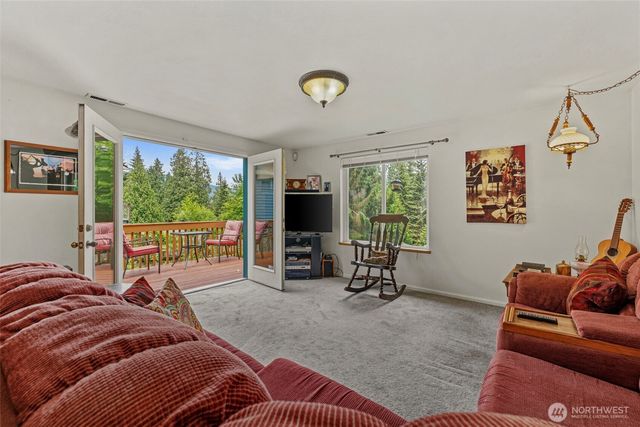 794 West Road, Sedro Woolley, WA 98284
