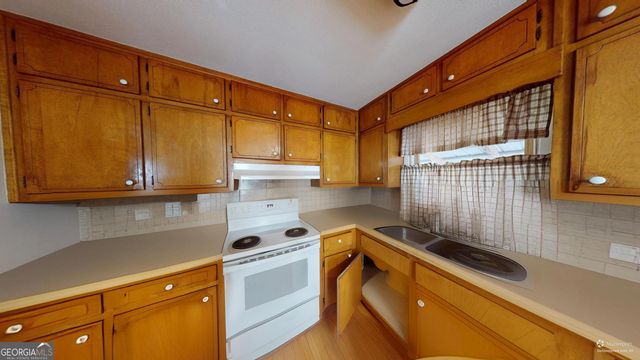 531 Lower Scott Mill Road, Canton, GA 30115