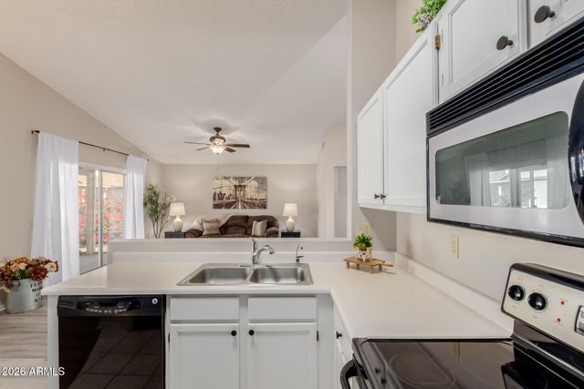 1822 E Riviera Drive, Chandler, AZ 85249