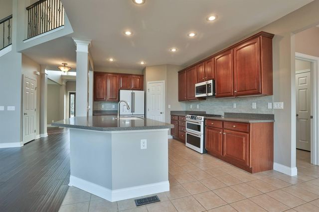 9899 Burleigh Lane, Union, KY 41091