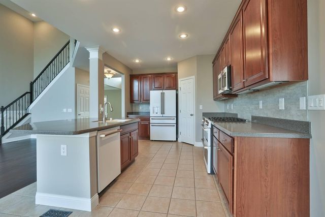 9899 Burleigh Lane, Union, KY 41091