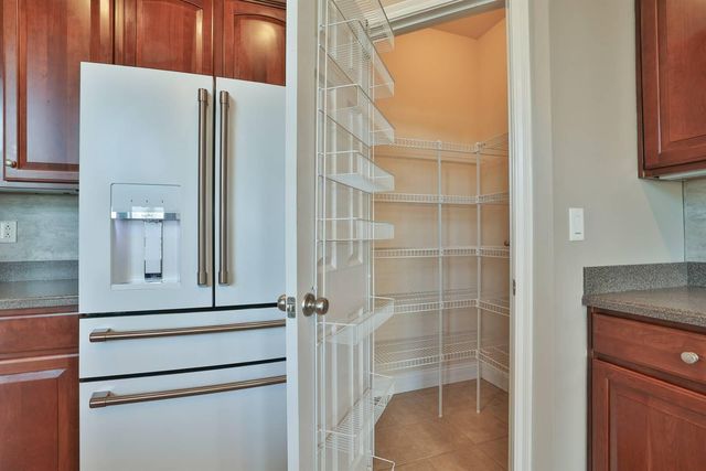 9899 Burleigh Lane, Union, KY 41091