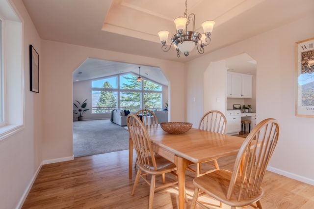 1911 Tamarack Place, Ashland, OR 97520