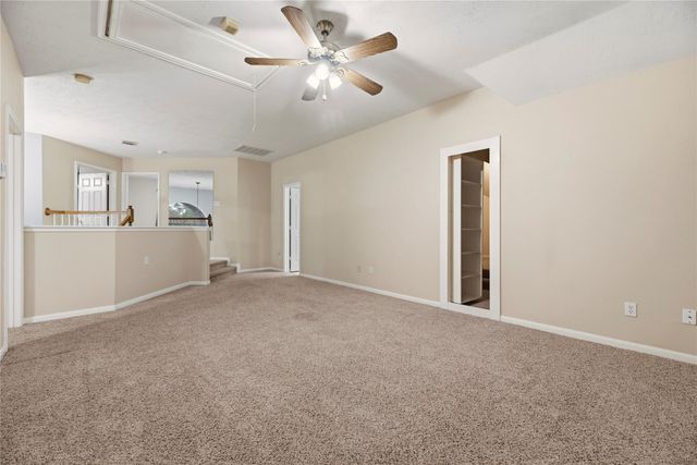 8907 W Rayford Road, Tomball, TX 77375