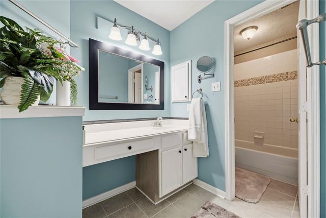 8907 W Rayford Road, Tomball, TX 77375