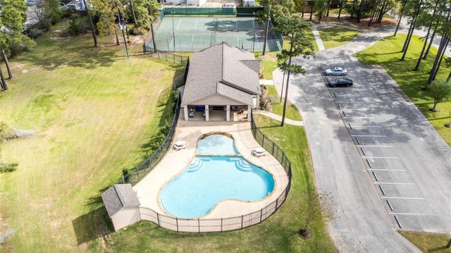 8907 W Rayford Road, Tomball, TX 77375