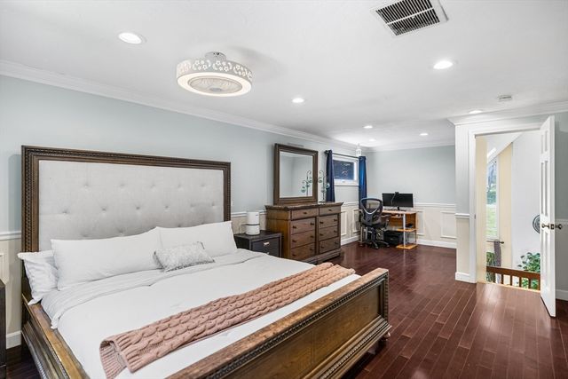 7 Sherborne Cir, Ashland, MA 01721