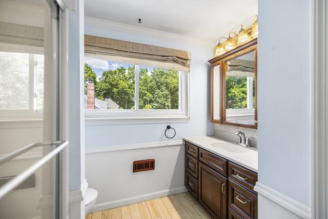7 Sherborne Cir, Ashland, MA 01721