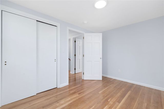 4 Longmeadow Avenue, Middletown, RI 02842
