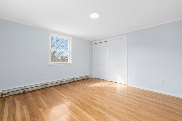 4 Longmeadow Avenue, Middletown, RI 02842