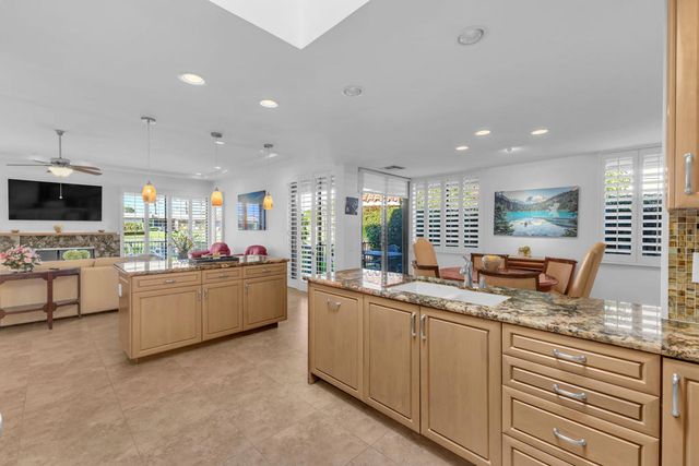 10 Colgate Drive, Rancho Mirage, CA 92270