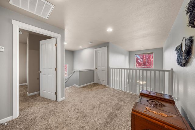 1311 NW 21st Street, Redmond, OR 97756