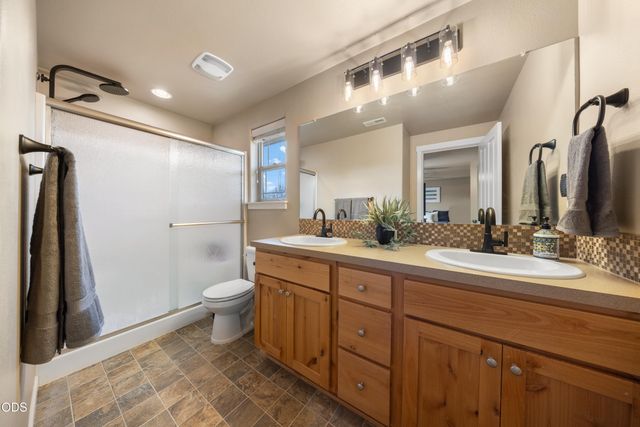 1311 NW 21st Street, Redmond, OR 97756