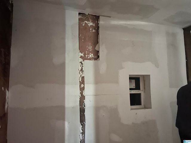 528 1ST STREET SW, Birmingham, AL 35211