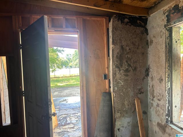 528 1ST STREET SW, Birmingham, AL 35211