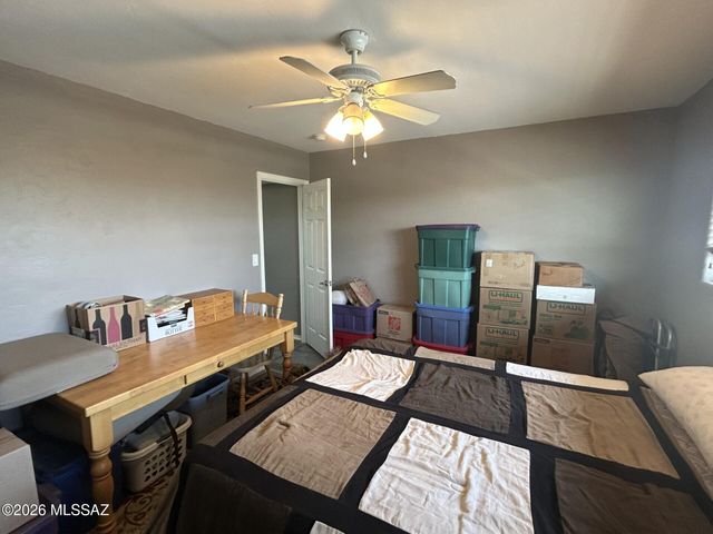 905 N Venice Ave Apt A, Tucson, AZ 85711