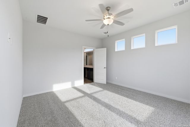 122 Scott Square, San Antonio, TX 78253