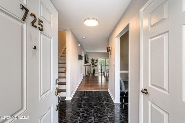 725 Darlington Drive, Old Bridge, NJ 08857