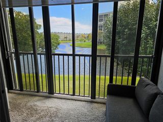 2222 N Cypress Bend 309, Pompano Beach, FL 33069