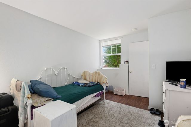 8549 8th Court SE, Olympia, WA 98513