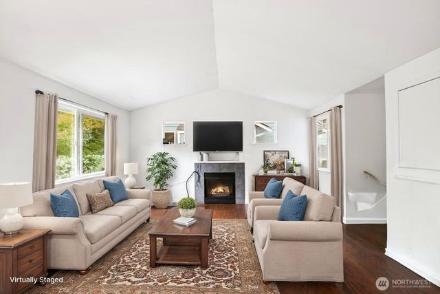 8549 8th Court SE, Olympia, WA 98513