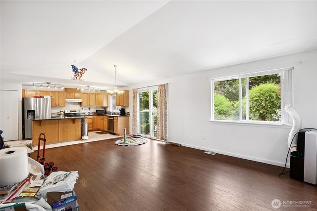 8549 8th Court SE, Olympia, WA 98513