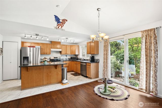 8549 8th Court SE, Olympia, WA 98513