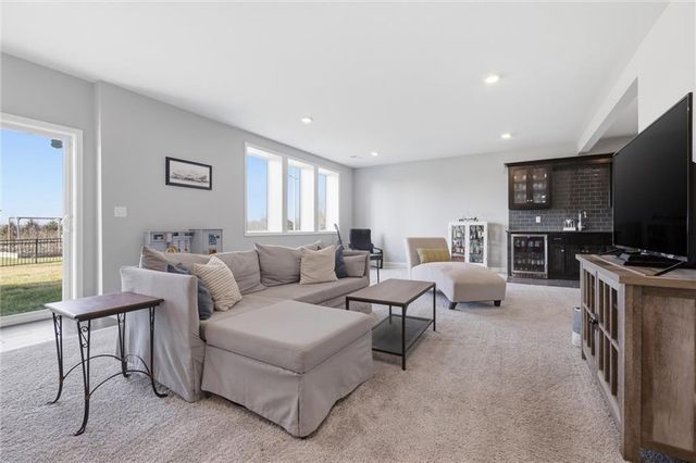 13401 W 182nd Street, Overland Park, KS 66013