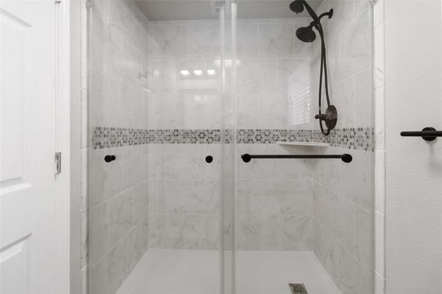 106 Harper DR, Bastrop, TX 78602