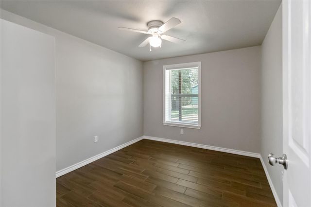 106 Harper DR, Bastrop, TX 78602